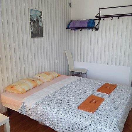 Apartment On Akademika Sakharova Iwano-Frankiwsk Zewnętrze zdjęcie